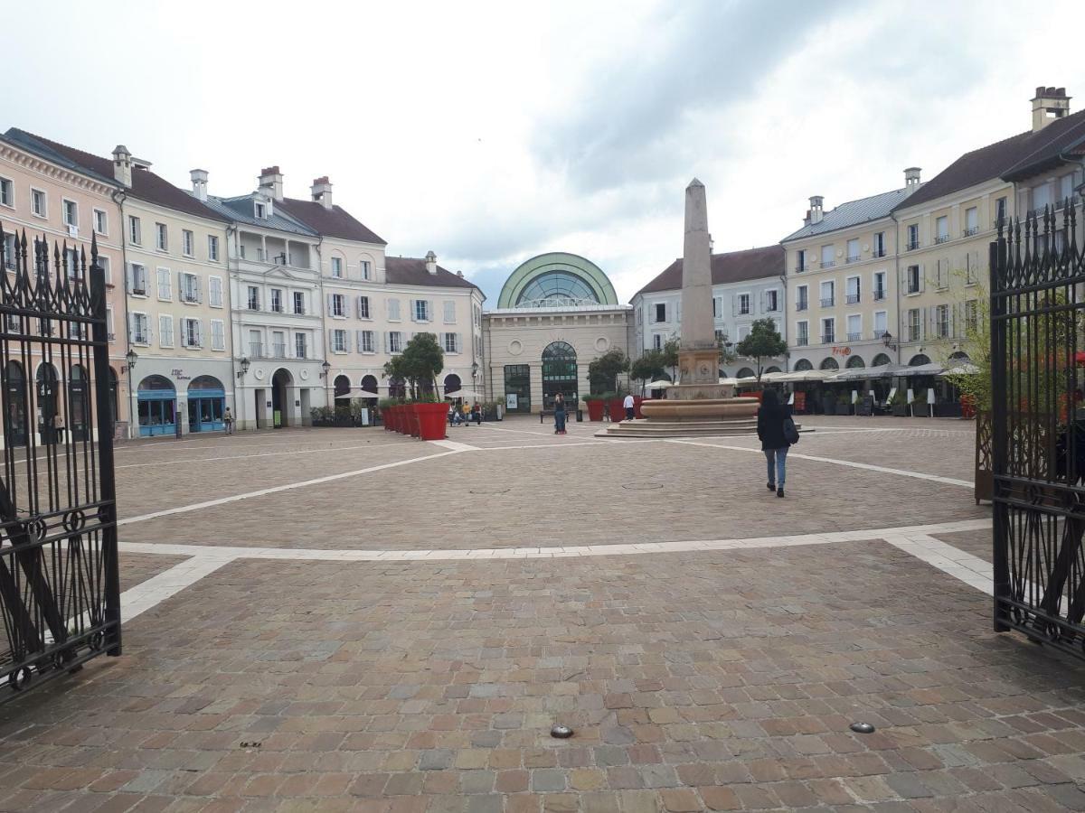 Le Charleston 3P 5 Minutes Disney Parking Gratuit Terrasse Chessy  Zewnętrze zdjęcie